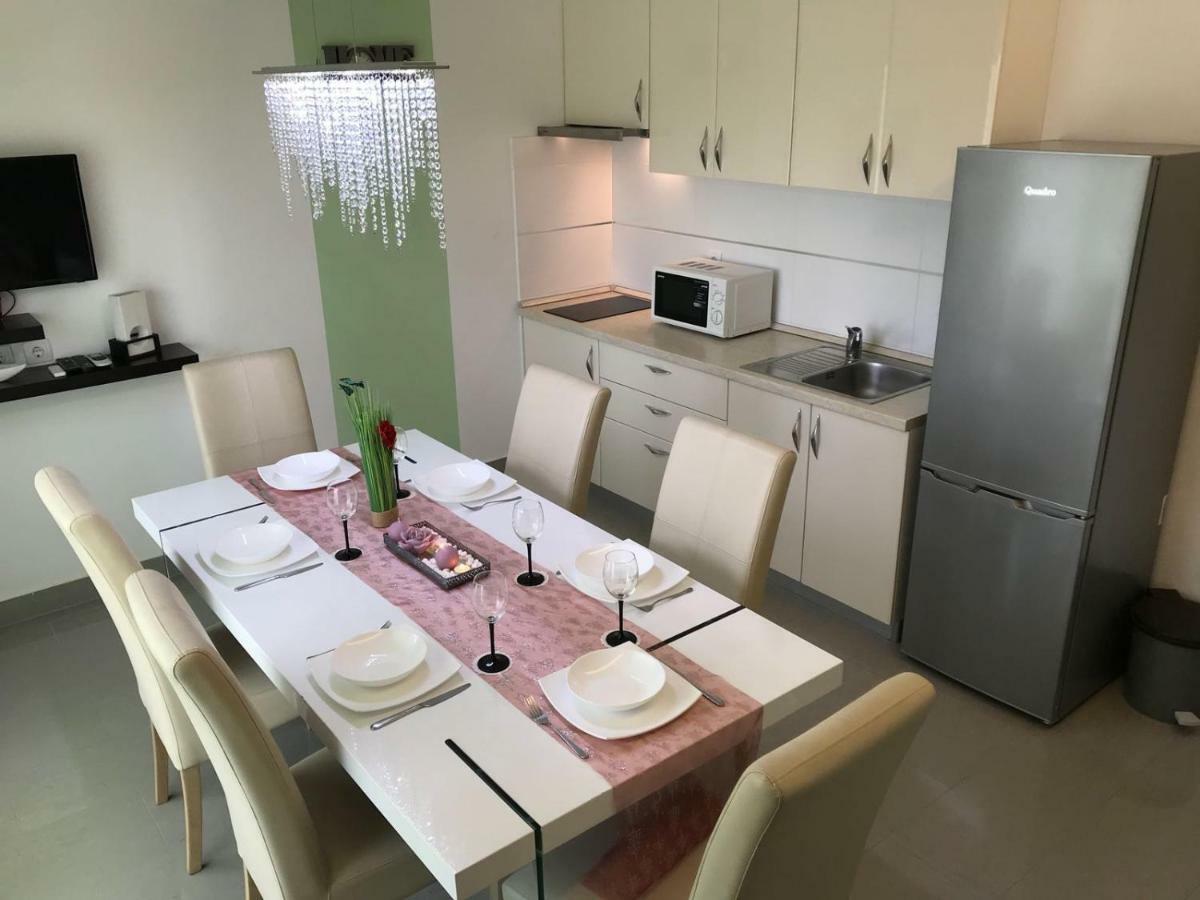 Holiday Home Marina セヴィド エクステリア 写真
